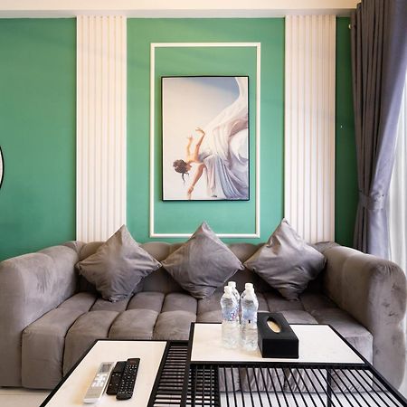 Otis Apartment - Soho Residence District 1 - Near Bui Vien ホーチミン市 エクステリア 写真