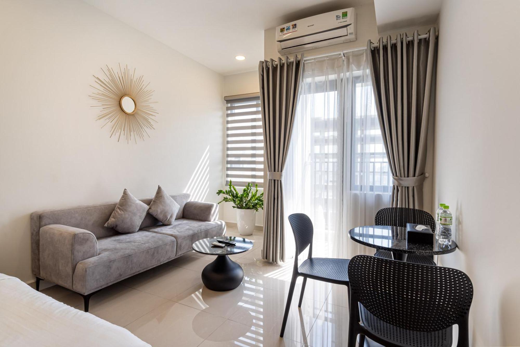 Otis Apartment - Soho Residence District 1 - Near Bui Vien ホーチミン市 エクステリア 写真