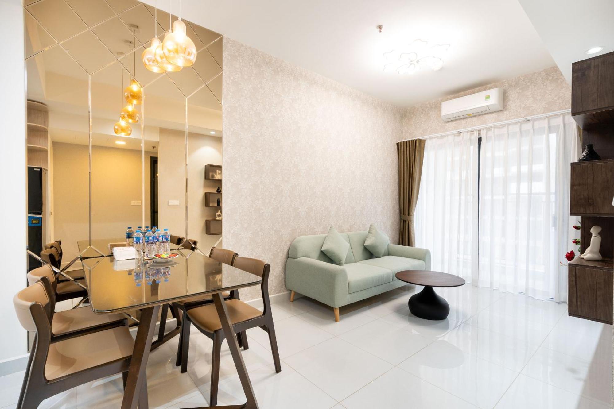 Otis Apartment - Soho Residence District 1 - Near Bui Vien ホーチミン市 エクステリア 写真