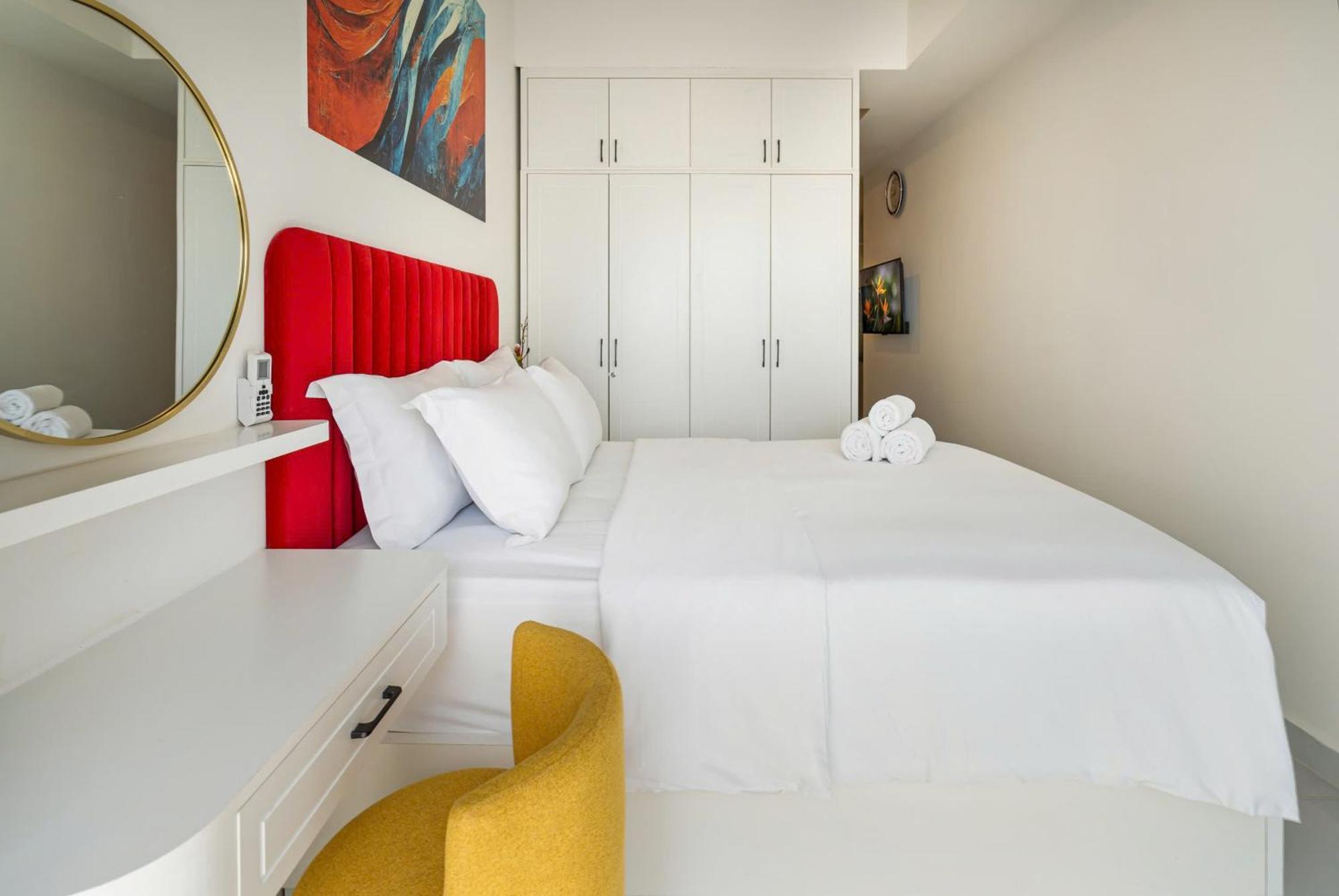 Otis Apartment - Soho Residence District 1 - Near Bui Vien ホーチミン市 エクステリア 写真